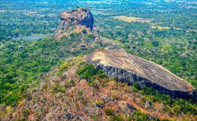 Pidurangala Rock